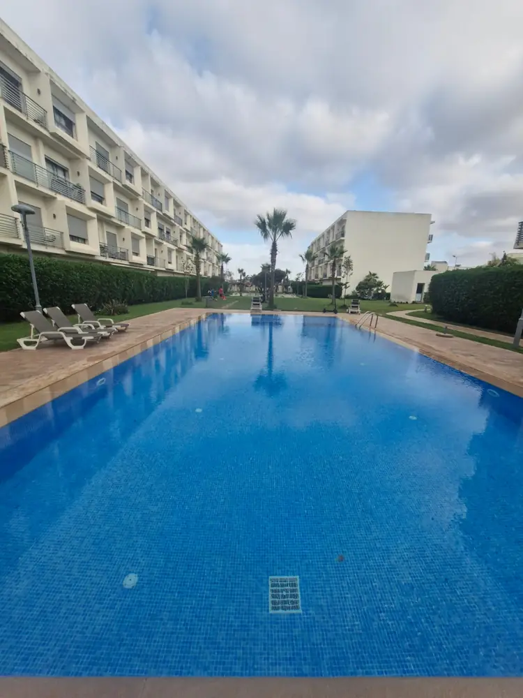 Piscine de résidence